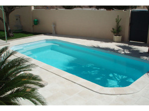 Juego de 41 brocales para piscina rectas "Domus" de 60 x 3 x 33 cm + 4 brocales de esquina interior de 38 x 3 x 38 cm - Tono pie