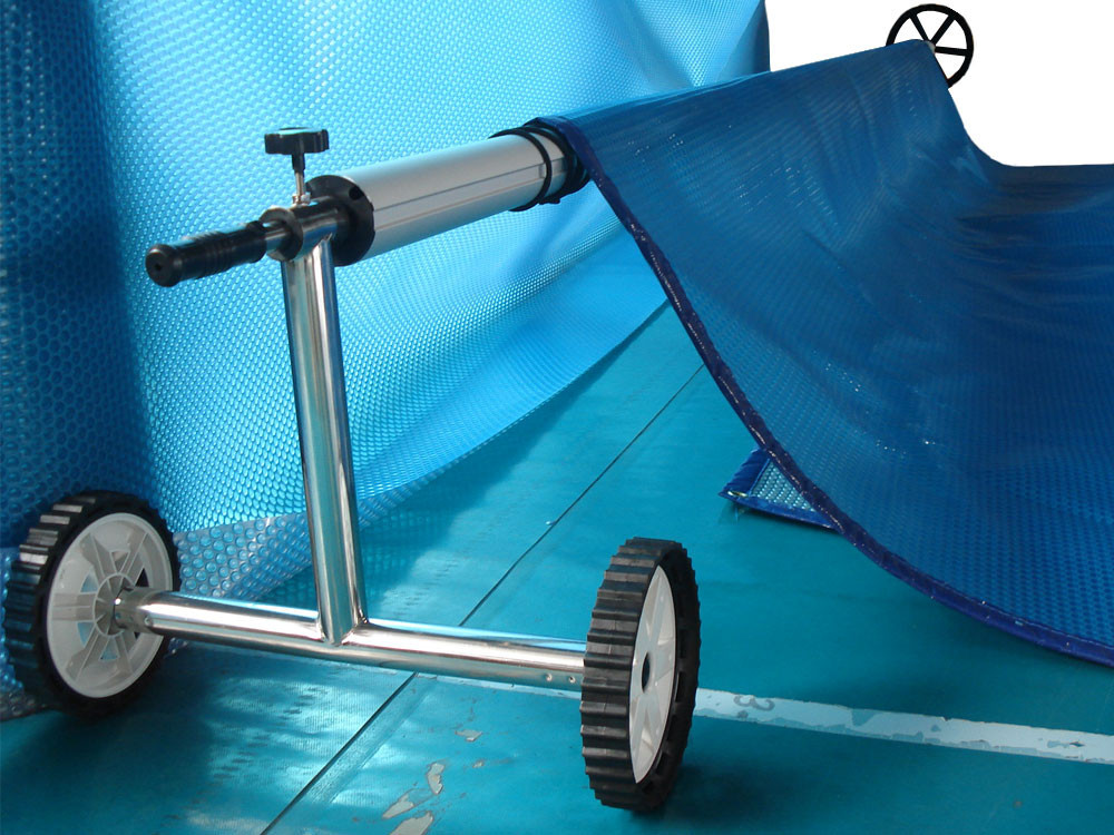 Carrete de manta solar móvil modelo pequeño de hasta 5 m